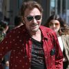 Johnny Hallyday avec sa femme Laeticia, leurs filles Jade et Joy, Marie Poniatowski avec son mari Pierre Rambaldi et leur fille Tess, à Santa Monica, le 1er avril 2017.