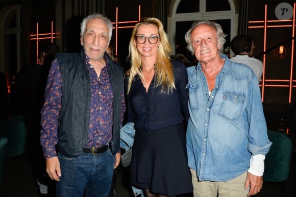 Semi-exclusif - Gérard Darmon, Didier Barbelivien et sa femme Laure - Le réalisateur français C. Lelouch célèbre ses 80 ans au restaurant Victoria à Paris, France, le 30 octobre 2017. © Coadic Guirec/Bestimage