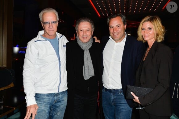 Semi-exclusif - Christophe Lambert, Michel Drucker, Benjamin Patou et Sarah Lelouch - Le réalisateur français C. Lelouch célèbre ses 80 ans au restaurant Victoria à Paris, France, le 30 octobre 2017. © Coadic Guirec/Bestimage