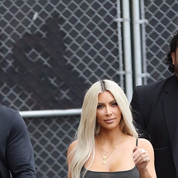 Kim Kardashian arrive dans les studios de l'émission 'Jimmy Kimmel Live!' à Los Angeles, le 2 novembre 2017.