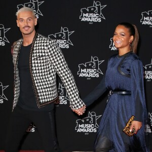 Le chanteur français M. Pokora (Matt Pokora) et sa compagne la chanteuse américaine Christina Milian lors des NRJ Music Awards 2017 à Cannes le 4 novembre 2017