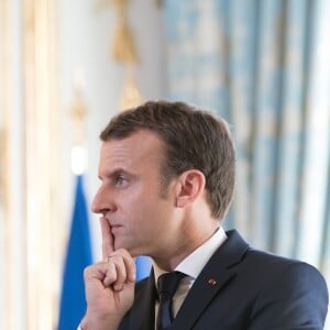 Emmanuel Macron - Cérémonie de prestation de serment de Mme Dominique Lottin, nouvelle membre du Conseil constitutionnel au palais de l'Elysée à Paris. Le 6 novembre 2017 © Jacques Witt / Pool / Bestimage