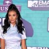 Maya Jama sur le tapis rouge des MTV Europe Music Awards 2017 au SSE Arena, Londres, le 12 novembre 2017.