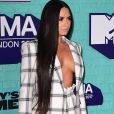 Demi Lovato sur le tapis rouge des MTV Europe Music Awards 2017 au SSE Arena, Londres, le 12 novembre 2017.