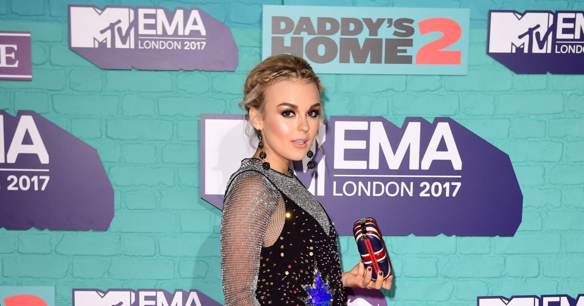 Tallia Storm sur le tapis rouge des MTV Europe Music Awards 2017 au SSE