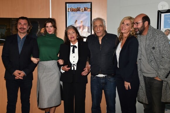 Exclusif - Michaël Youn, Oriane Deschamps (la fille de M. Laroque), Françoise Fabian, Gérard Darmon, Michèle Laroque et Kad Merad - Présentation du film de M. Laroque "Brillantissime" en avant-première à Nice aux Pathé Cinémas, le 10 novembre 2017. © Bruno Bebert/Bestimage