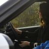 La duchesse Catherine de Cambridge (Kate Middleton), enceinte de 4 mois, au volant d'un véhicule lors de sa visite de l'usine Jaguar Land Rover de Solihull à Birmingham le 22 novembre 2017.