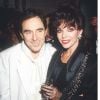 Archives - Joan Collins et son ex-mari Anthony Newley.