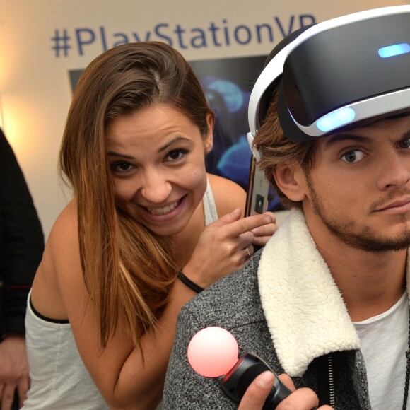 Exclusif - Denitsa Ikonomova et Rayane Bensetti lors de la soirée Experience PlayStation VR à Paris, le 13 octobre 2016. © Veeren/Bestimage