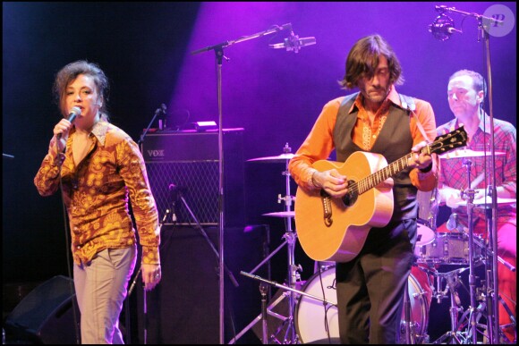 Les Rita Mitsouko, Catherine Ringer et Fred Ringer, en concert à la Cigale le 23 avril 2007.