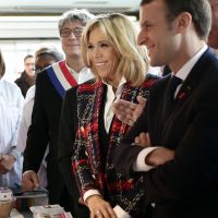 Brigitte Macron: Première dame toujours élégante avec le président à Saint-Denis