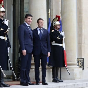 Le Président de la République, Emmanuel Macron reçoit le premier ministre du Gouvernement régional du Kurdistan, Nechirvan Barzani, pour un entretien au Palais de l'Elysée Paris, France, le 2 décembre 2017. © Stephane Lemouton / Bestimage