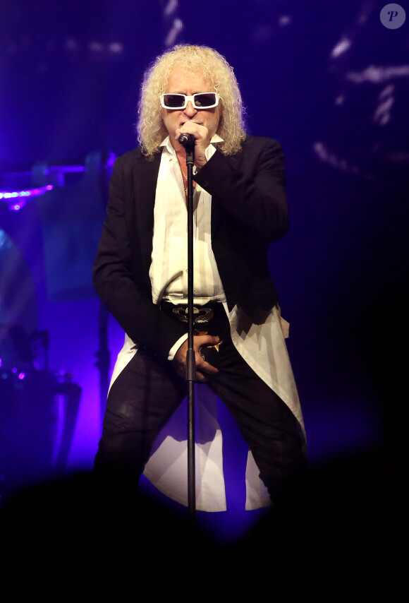 Exclusif - Michel Polnareff lors de son concert à la patinoire de Mériadeck à Bordeaux, France, le 30 novembre 2016. © Patrick Bernard-Quentin Salinier/Bestimage