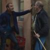 Vincent (Serge Dupire) et Roland (Michel Cordes) rendent hommage à Johnny Hallyday dans "Plus belle la vie", épisode diffusé jeudi 7 décembre 2017 sur France 3.