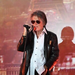 Jacques Dutronc - Soirée de la 9ème édition du "Etam Live Show" (Etam Lingerie) lors de la fashion week à Paris, le 27 septembre 2016. La marque Etam fête ses 100 ans en 2016. © Rachid Bellak/Bestimage