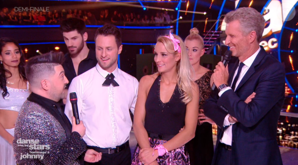 Elodie Gossuin, Christian Millette et Chris Marques lors du prime de demi-finale de "Danse avec les stars 8" (TF1), le 9 décembre 2017.