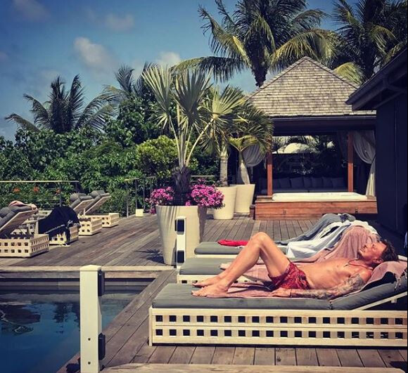 Johnny Hallyday lors de ses dernières vacances à Saint-Barthélemy, Instagram, le 30 août 2017.
