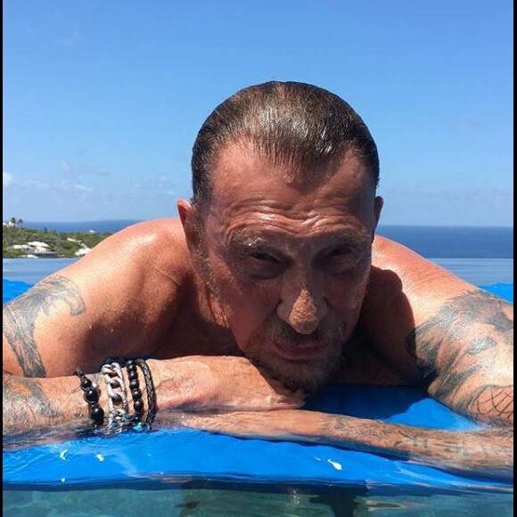 Johnny Hallyday lors de ses vacances à Saint-Barthélemy, Instagram, le 28 août 2016.