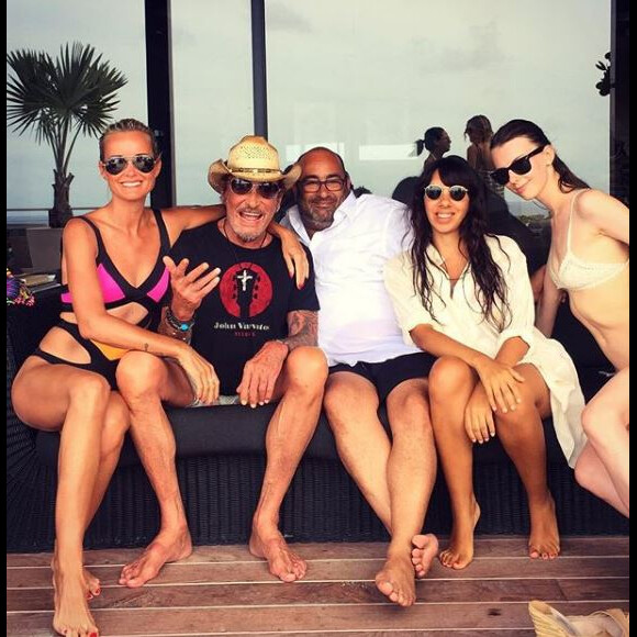 Laeticia et Johnny Hallyday lors de vacances à Saint-Barthélemy, Instagram, le 18 août 2015.
