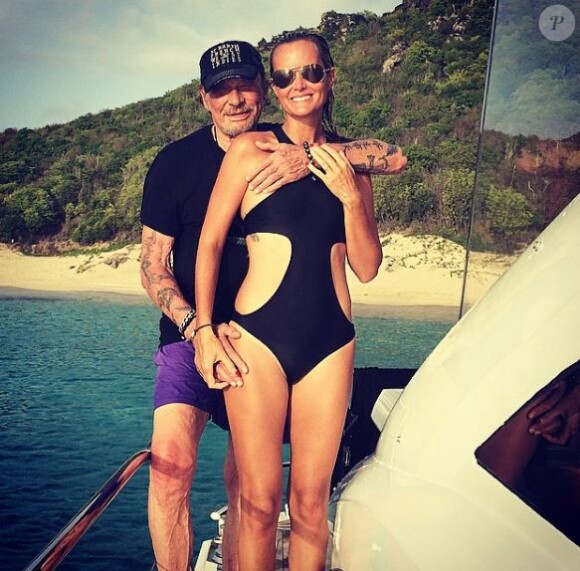Laeticia et Johnny Hallyday lors de vacances à Saint-Barthélemy, Instagram, le 27 août 2014.