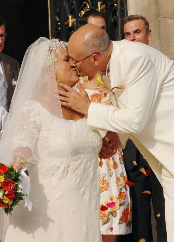 Mariage de Mimie Mathy et son mari Benoist Gérard en 2005 à Paris.