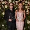 Thomas Dutronc et Elizabeth Hurley - Action Contre La Faim et Breast Cancer Research Foundation reçoivent une donation combinée de 135 000 euros de la part de la millionnaire indienne Mme S. Reddy à l'hôtel Shangri-La à Paris, France, le 11 décembre 2017. © Rachid Bellak/Bestimage