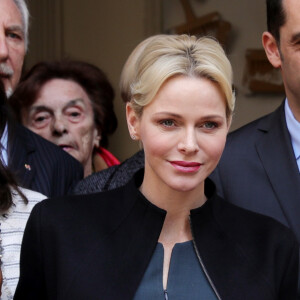 Semi-Exclusif - La princesse Charlene de Monaco lors de la traditionnelle remise de cadeaux de Noël aux personnes âgées monégasques au siège de la Croix Rouge de Monaco le 15 décembre 2017. © Claudia Albuquerque / Bestimage