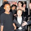 Angelina Jolie à la sortie du Cipriani Wall Street avec ses enfants Shiloh, Zahara, Pax et Knox à New York, le 15 décembre 2017