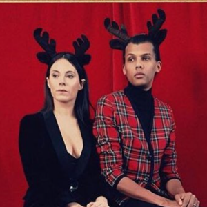 Stromae et son épouse Coralie Barbier posent pour leur marque Mosaert à l'occasion des fêtes de fin d'année, photo postée sur Instagram le 1er décembre 2017.