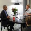 Le prince Harry enregistrant une interview de Barack Obama, en septembre 2017 à Toronto, en vue de sa mission de rédacteur en chef invité de la matinale Today sur BBC Radio 4 le 27 décembre 2017. Photo by The Obama Foundation/Press Association Images/ABACAPRESS.COM