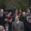 Le prince William, Kate Middleton, enceinte, la comtesse Sophie de Wessex, Meghan Markle, le prince Harry, le prince Philip, duc d'Edimbourg, Lady Louise Windsor et au premier plan Autumn Phillips, le prince Edward et la princesse Anne : la famille royale d'Angleterre arrive à la messe de Noël à l'église Sainte-Marie-Madeleine à Sandringham, le 25 décembre 2017.