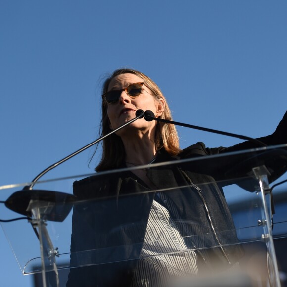 Jodie Foster - Les célébrités à la journée United Voices Rally à UTA Plaza à Beverly Hills, le 24 février 2017 © Chris Delmas/Bestimage