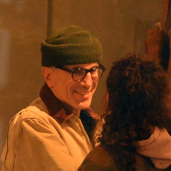 Exclusif - Daniel Day-Lewis et sa femme Rebecca Miller se baladent et font du shopping à New York le 3 janvier 2018.