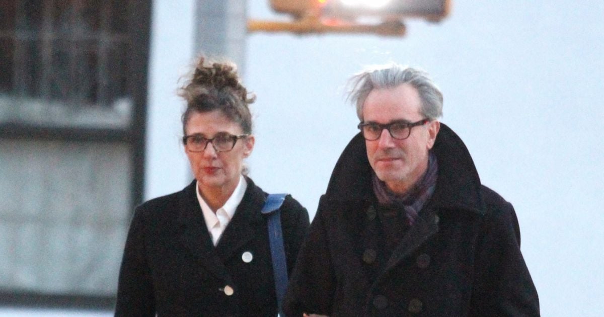 Daniel Day-lewis Les Femmes De Sa Vie Daniel Day-Lewis et sa femme Rebecca Miller marchent main dans la main