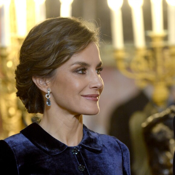 Le roi Felipe VI et la reine Letizia d'Espagne ainsi que Juan Carlos Ier et l'ex-reine Sofia ont assisté à la traditionnelle parade militaire au palais royal, lors de l'Epiphanie, à Madrid le 6 janvier 2018