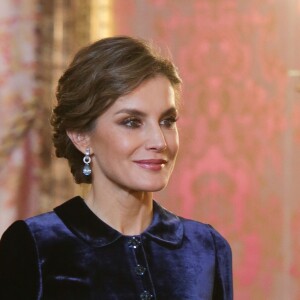 Le roi Felipe VI et la reine Letizia d'Espagne ainsi que Juan Carlos Ier et l'ex-reine Sofia ont assisté à la traditionnelle parade militaire au palais royal, lors de l'Epiphanie, à Madrid le 6 janvier 2018