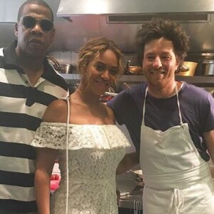 Jean Imbert pose avec Jay-Z et Beyoncé le 26 juin 2016.