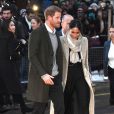 Le prince Harry et sa fiancée Meghan Markle quittent la station de radio "Reprezent" dans le quartier de Brixton à Londres le 9 janvier 2018.