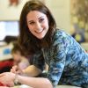 Catherine Kate Middleton (enceinte), duchesse de Cambridge, visite l'école "Reach Academy" à Feltham le 10 janvier 2018.