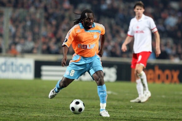 Wilson Oruma sous le maillot de l'Olympique de Marseille le 13 février 2008 lors du match de Coupe de l'UEFA contre le Spartak Moscou au Vélodrome.
