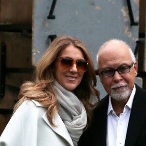 Céline Dion et son mari René Angélil quittent leur hôtel pour se rendre a l'enregistrement de léemission "Vivement Dimanche". Paris, le 27 novembre 2012.