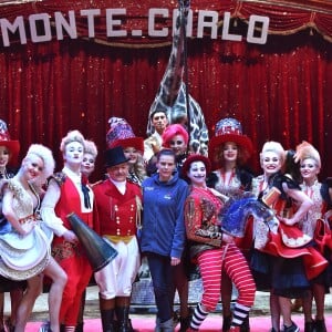 La princesse Stéphanie de Monaco, la girafe de Joseph Richter, la troupe Bingo, le duo Ballance, et M. Loyal alias Petit Gougou lors du photocall de présentation du 42ème Festival International du Cirque de Monte-Carlo sous le chapiteau de Fontvieille le 16 janvier 2018. © Bruno Bebert / Bestimage