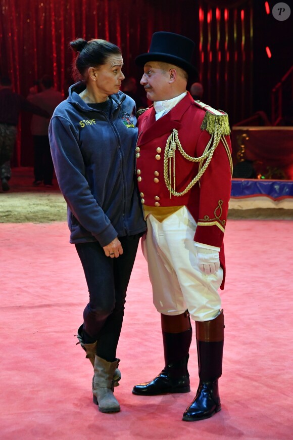 La princesse Stéphanie de Monaco avec M. Loyal alias Petit Gougou lors du photocall de présentation du 42ème Festival International du Cirque de Monte-Carlo sous le chapiteau de Fontvieille le 16 janvier 2018. © Bruno Bebert / Bestimage