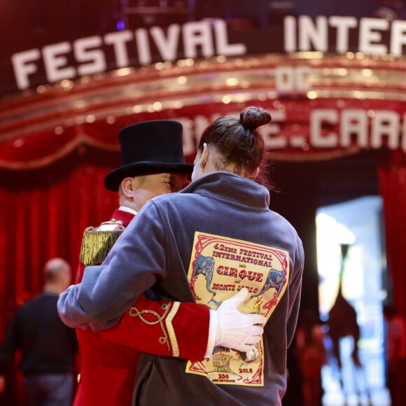 La princesse Stéphanie de Monaco et les artistes lors du photocall de présentation du 42ème Festival International du Cirque de Monte-Carlo sous le chapiteau de Fontvieille le 16 janvier 2018. © Claudia Albuquerque / Bestimage