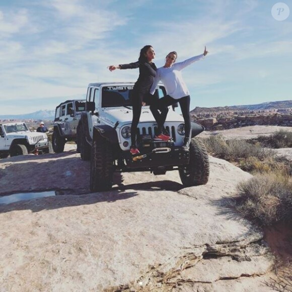 Pauline Ducruet à Moab dans l'Utah en janvier 2018, s'entraînant avec sa partenaire Schanel Bakkouche pour le Rallye Aïcha des Gazelles du Maroc. Photo Instagram.