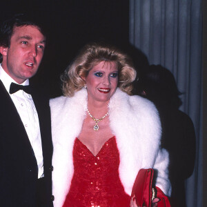 Donald et Ivana Trump au temps de leur mariage. Photo datée de 1986.