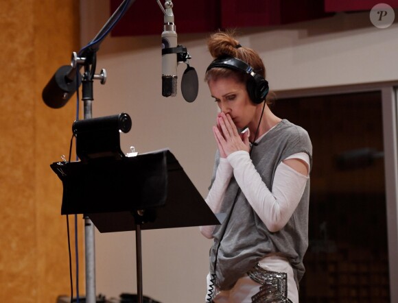 Céline Dion en studio pour enregistrer son nouveau disque en anglais, le 13 décembre 2017