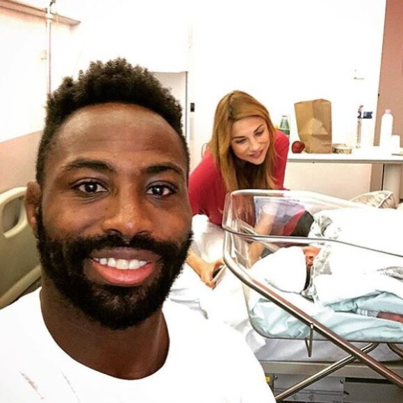 Ariane Brodier, Fulgence Ouedraogo et leur adorable bébé à l'hôpital.