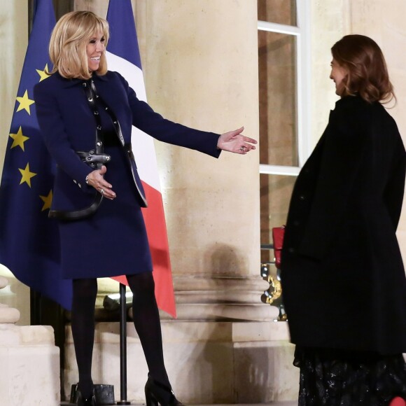 Brigitte Macron (Trogneux) accueille la première dame de la république d'Argentine Juliana Awada au Palais de l'Elysée à Paris le 26 janvier 2018. © Stéphane Lemouton / Bestimage