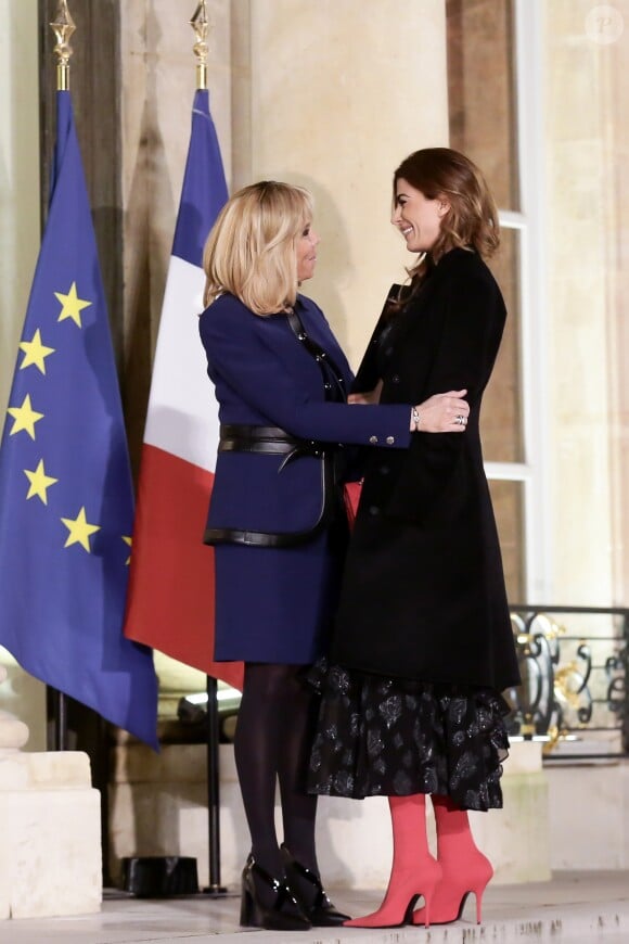 Brigitte Macron (Trogneux) accueille la première dame de la république d'Argentine Juliana Awada au Palais de l'Elysée à Paris le 26 janvier 2018. © Stéphane Lemouton / Bestimage